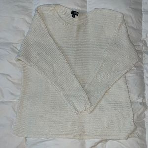 Cream/gold sweater. Size xl